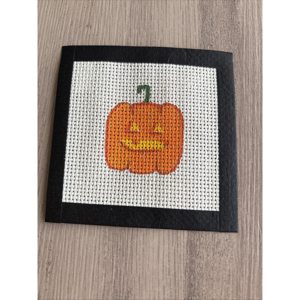 Halloween Pumpkin Handpainted Needle works Canvas 3.75" X 3.75"‎ Mesh 14